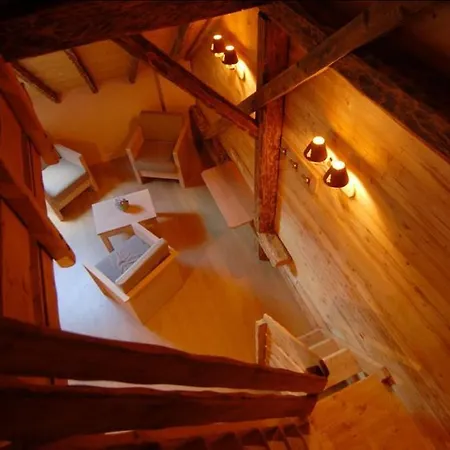 Chalet La Ferme De Noémie Mercury-Gémilly