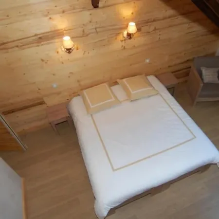 Chalet La Ferme De Noémie Mercury-Gémilly