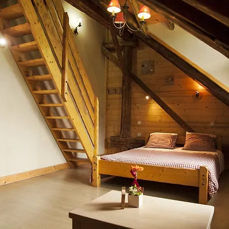 La Ferme De Noémie Chalet Mercury-Gémilly
